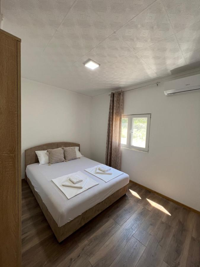 Hidden Villa Apartments Котор Экстерьер фото