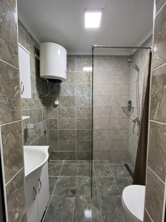 Hidden Villa Apartments Котор Экстерьер фото